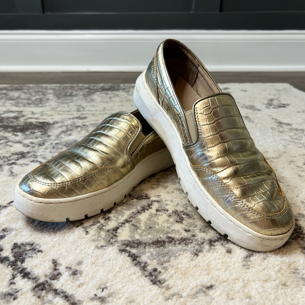 Vionic Slip-On Sneakers